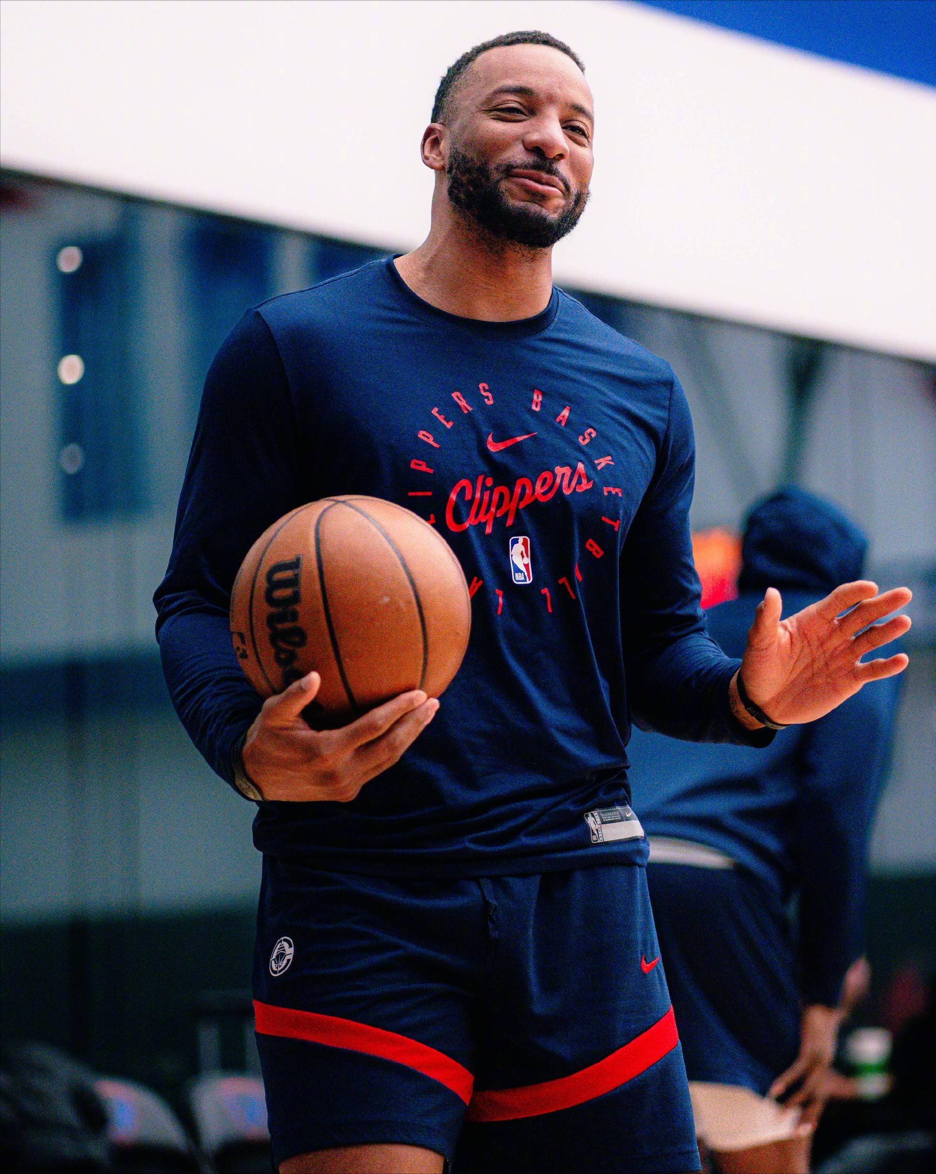 凯发体育官网 -洛杉矶快船今晚临场应变，志在CBA常规赛名次提升，底气十足，团队化学反应显著的简单介绍